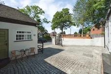 Oakham Road, Cawney Bank Lodge, DUDLEY