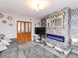 Langdale Avenue, BRADFORD thumb 2