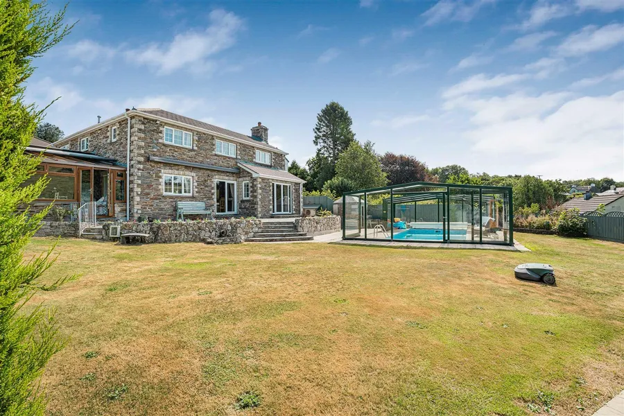 Property Image 37