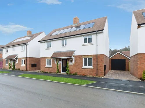 Daggons Road, Alderholt, Fordingbridgephoto
