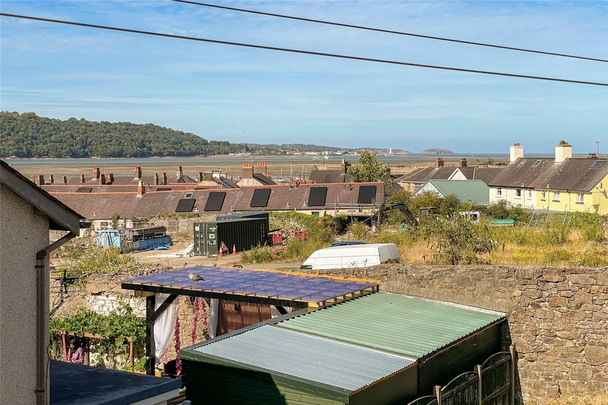 Penlon Gardens, Bangor, Gwynedd, LL57