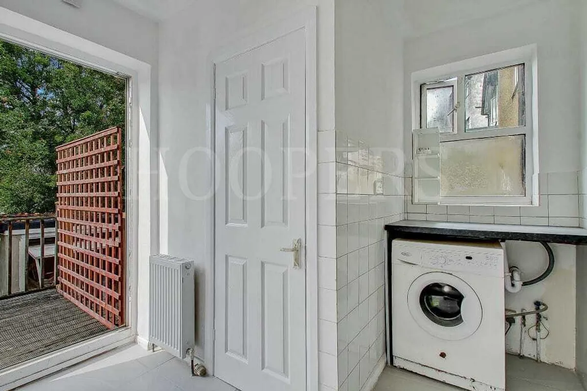 Tanfield Avenue, London, NW2