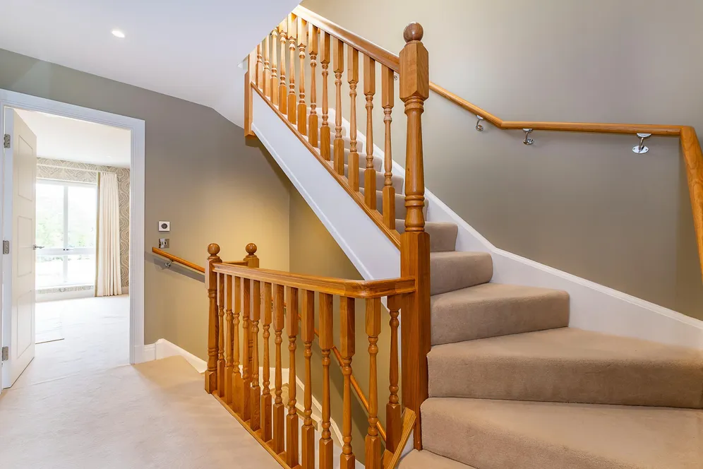 Carlton House, Teddington Riverside, Lodnon, TW11 photo 7
