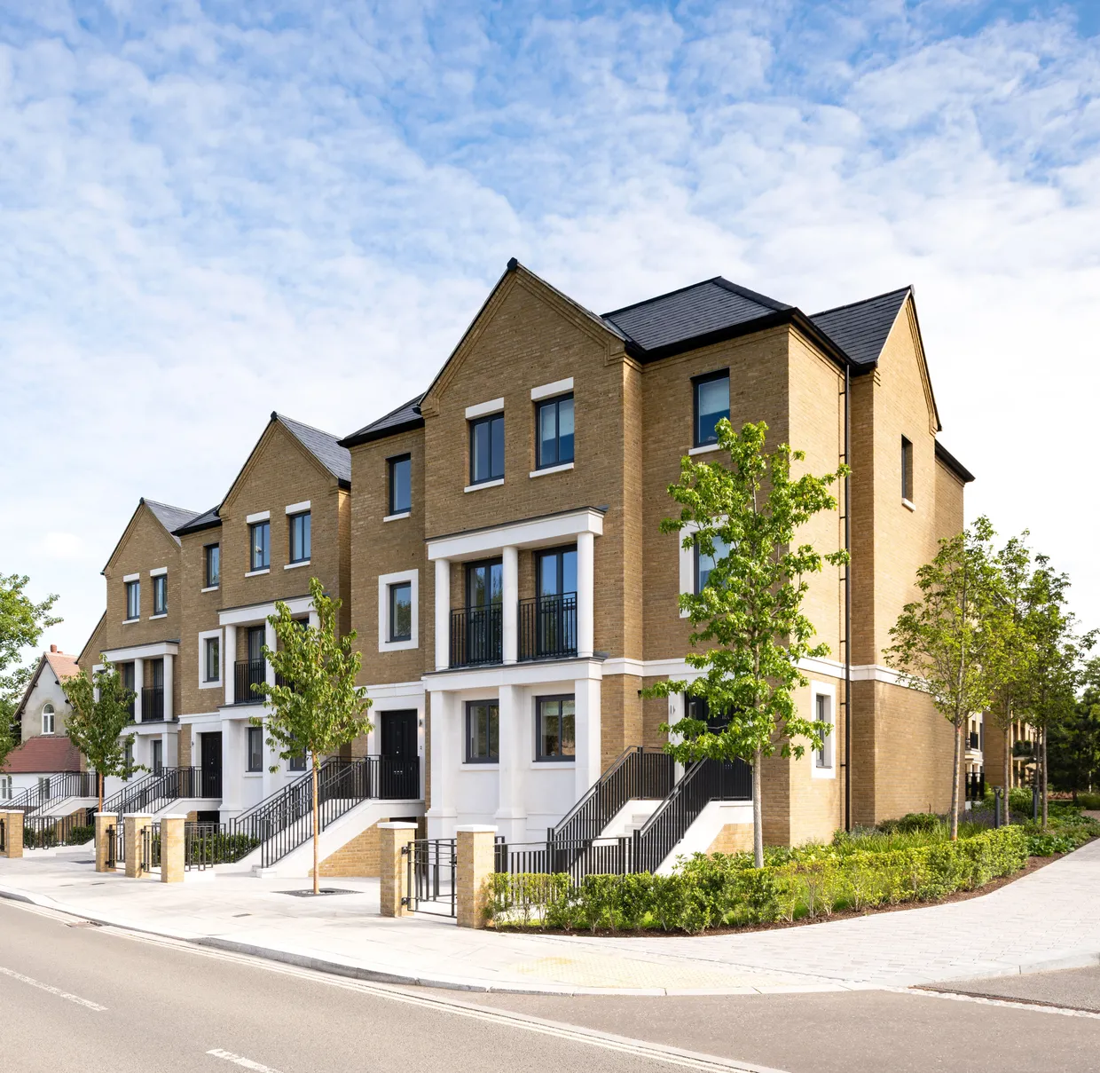Carlton House, Teddington Riverside, Lodnon, TW11 photo 20