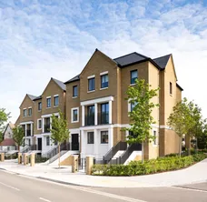 Carlton House, Teddington Riverside, Lodnon, TW11 photo 20