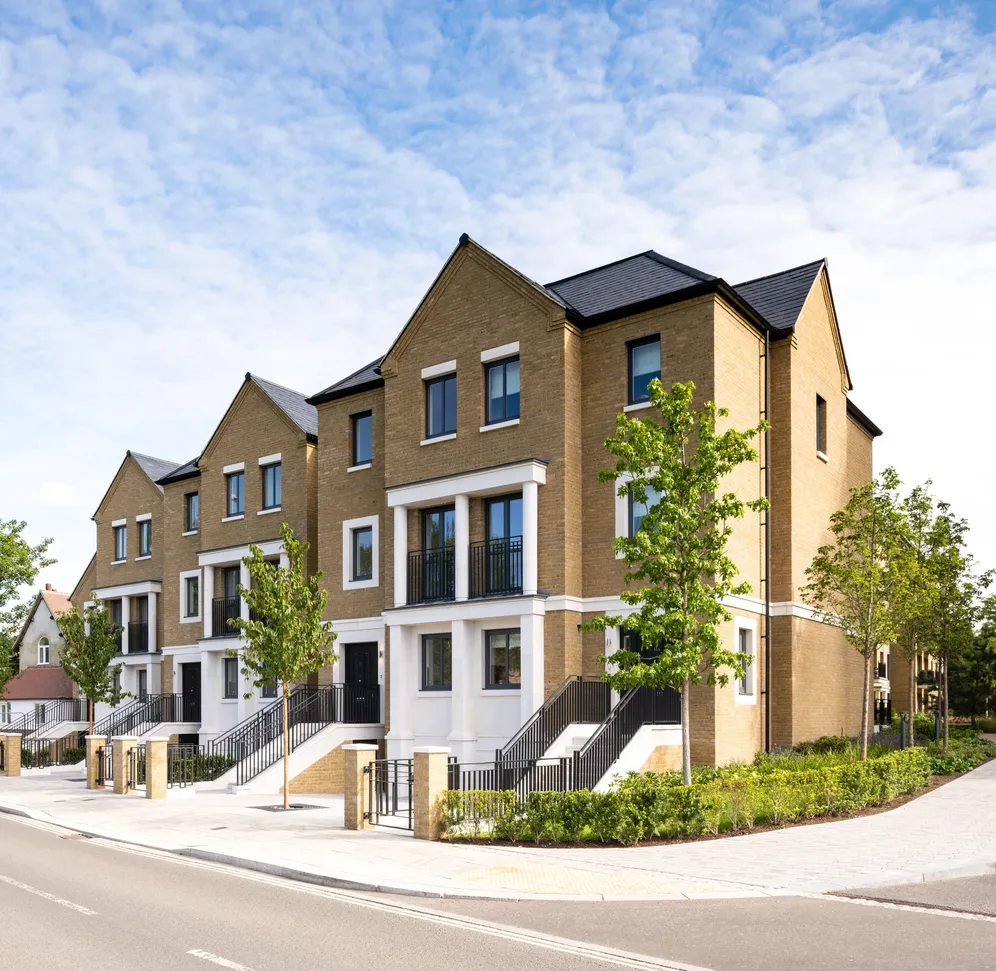 Carlton House, Teddington Riverside, Lodnon, TW11 photo 20