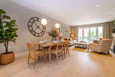 Carlton House, Teddington Riverside, Lodnon, TW11 photo 2