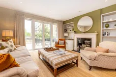 Carlton House, Teddington Riverside, Lodnon, TW11 photo 19
