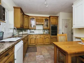 Lavender Close, Hailsham thumb 3