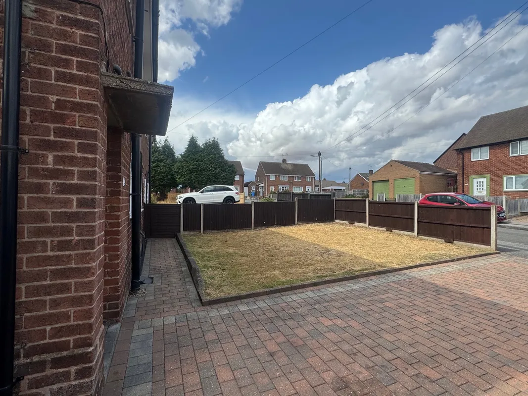 4 Burns Road, Worksop