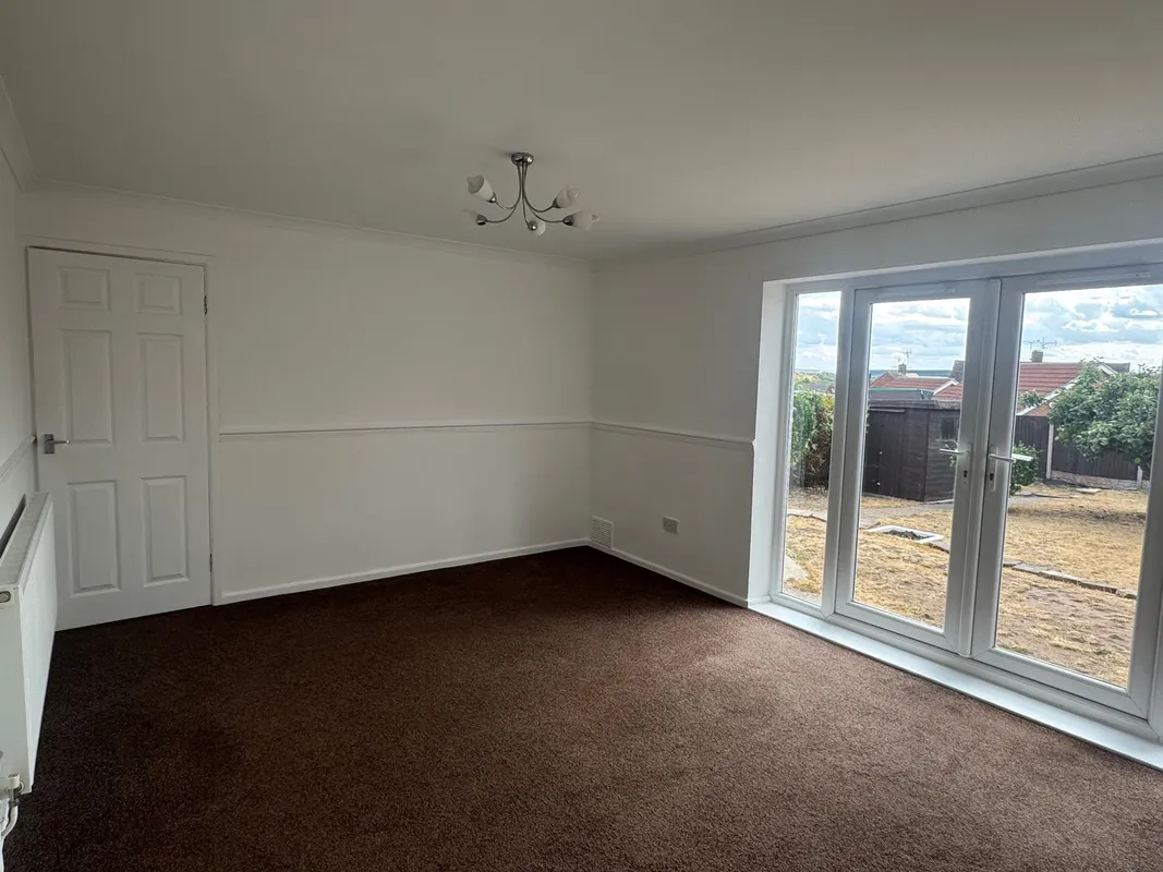 4 Burns Road, Worksop