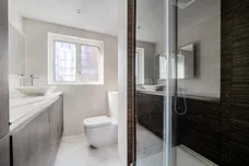 Ferry Road, Bray, Maidenhead, SL6 photo 2