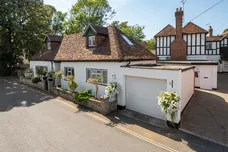 Ferry Road, Bray, Maidenhead, SL6 photo 6