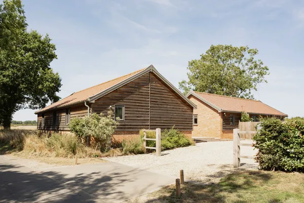 Low Road, North Tuddenham, NR20 photo 1