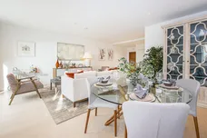 Broom Road, Teddington, TW11 photo 8