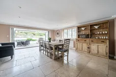 East Meon Petersfield GU32 photo 4