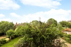 Claremont Road Windsor SL4 photo 9