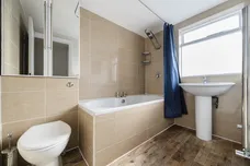 Agincourt Road London NW3 photo 9