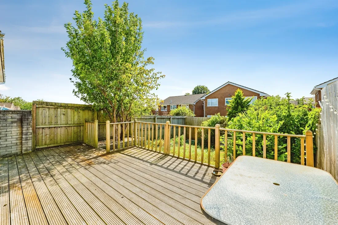 Property photo 11