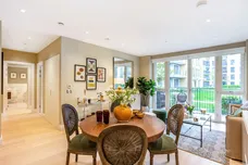 Broom Road, Teddington, TW11 photo 2