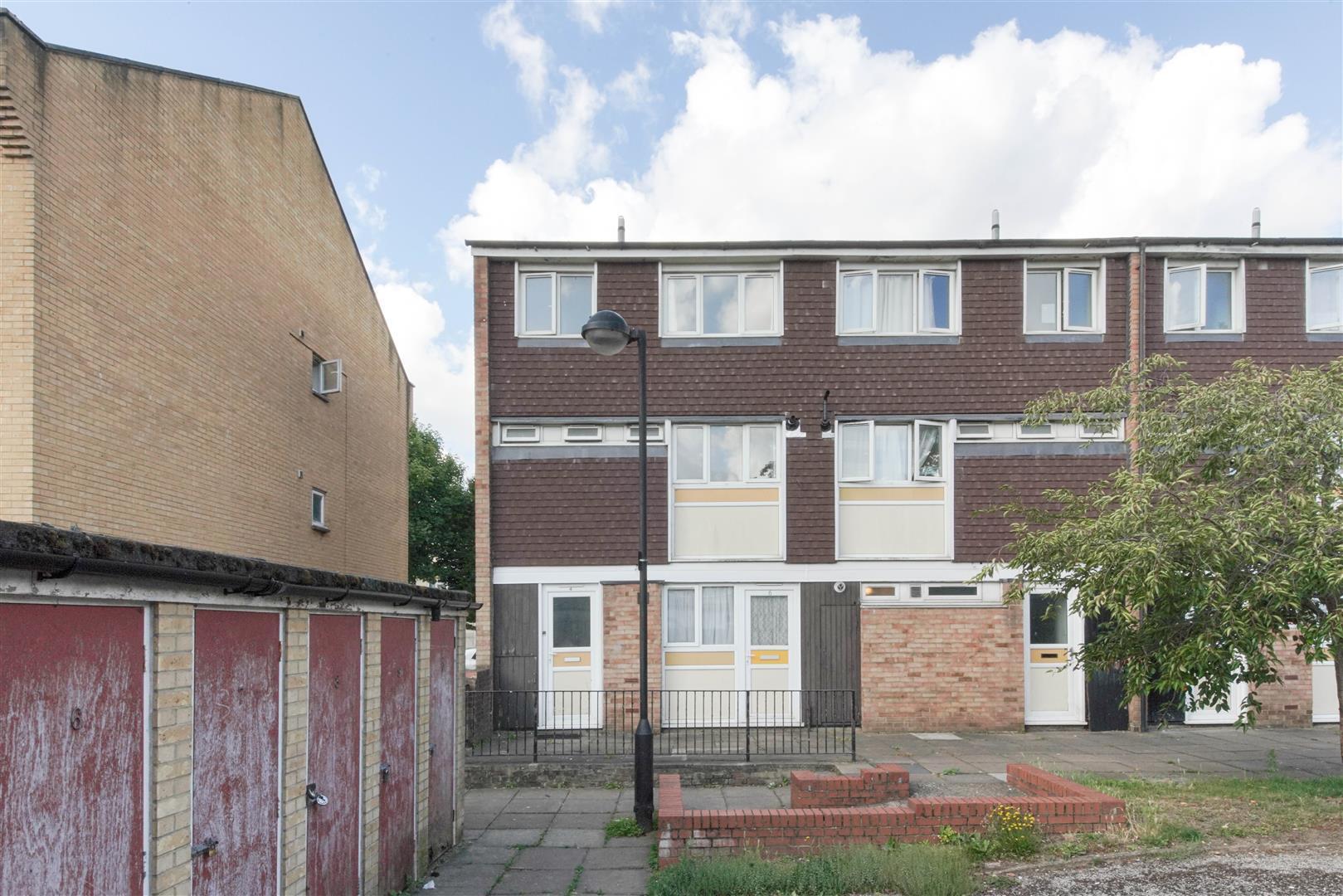 Acacia Road, Wood Green, London Image 1