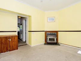Croft Road, Newmarket thumb 3