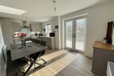 Clarissa Close, Tiverton
