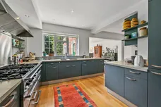 Roedean Crescent, Roehampton, London