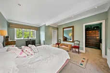 Roedean Crescent, Roehampton, London
