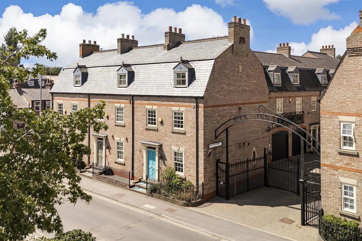 Buck Inn Yard, Pocklington