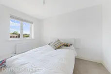 Magnolia Drive, Banstead
