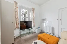St. Helens Crescent, Hastings