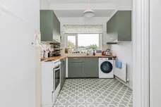 St. Helens Crescent, Hastings