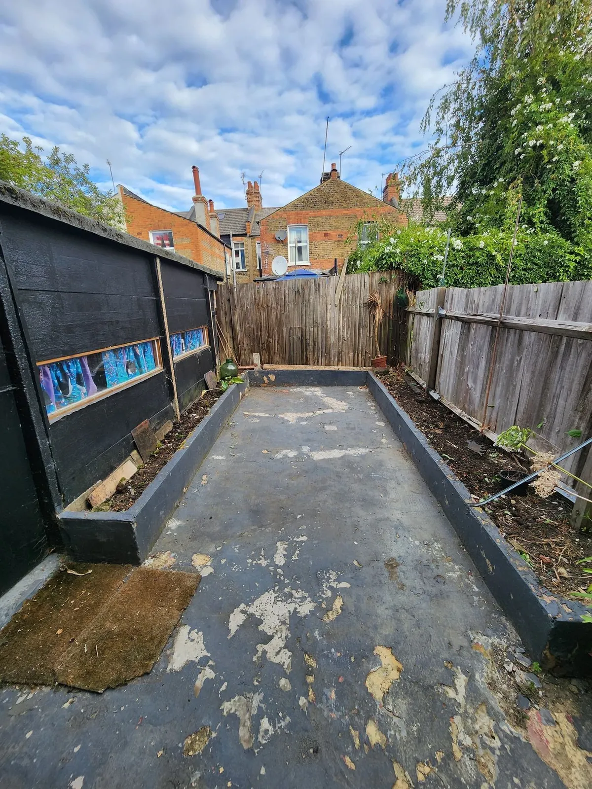 Yewfield Road, London, NW10