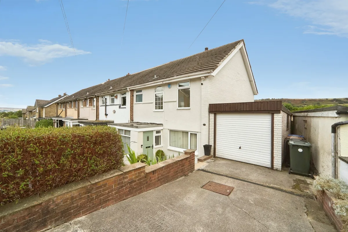 Harewood Road, Oakworth, Keighley
