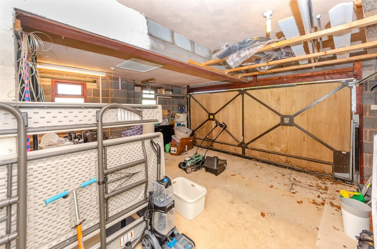Llys Y Dderwen, Betws Yn Rhos, Abergele, Conwy, LL22