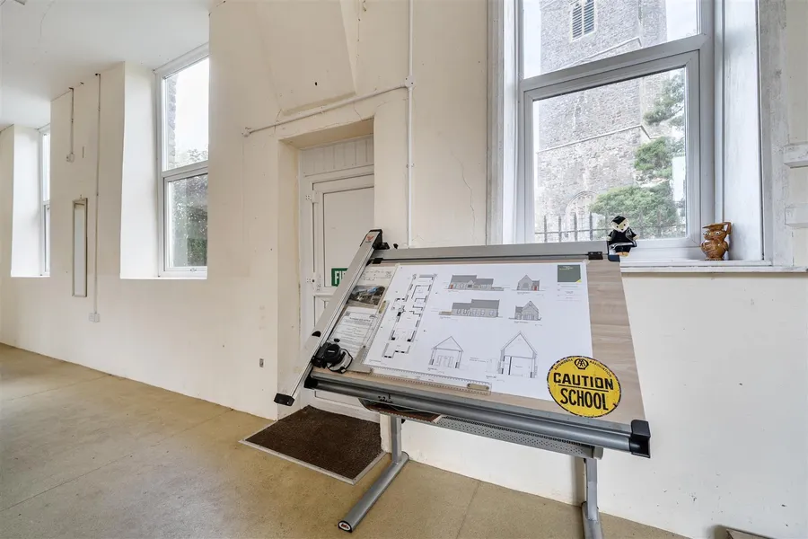 Property Image 10