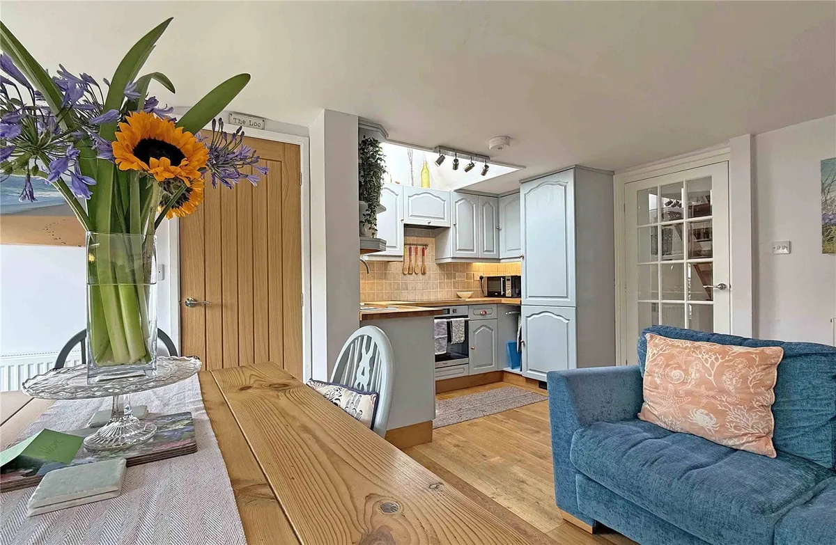 Moelfre, Isle of Anglesey, LL72