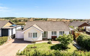 Dunsford Close, Exmouth, Devon, EX8 photo
