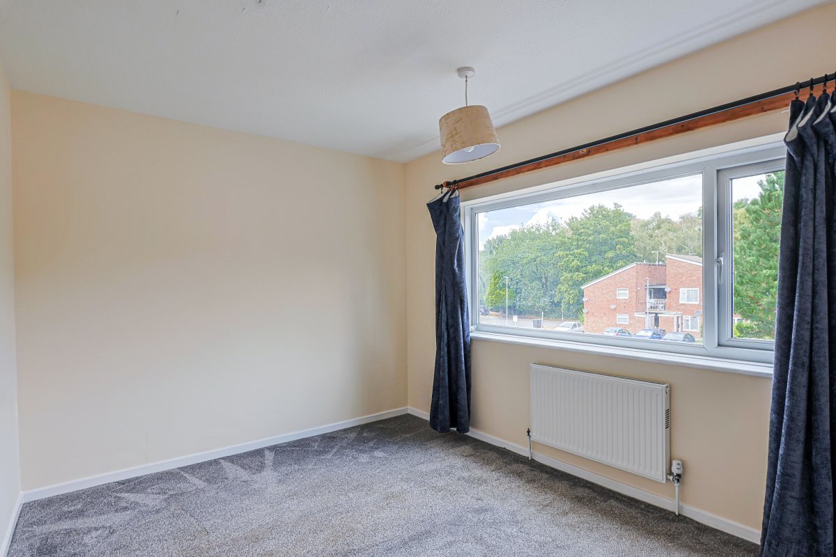 Thames Close, Ferndown Image 14