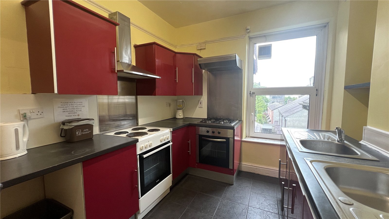 Farrar Road, Bangor, Gwynedd, LL57 Image 11