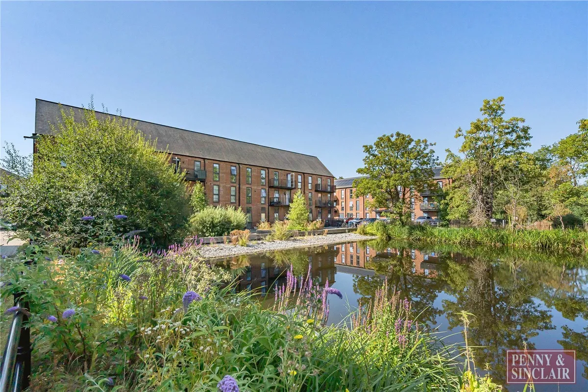 Baynhams Drive, Oxford, Oxfordshire, OX2