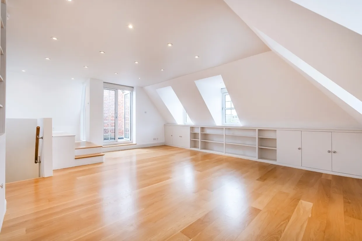 Elystan Street London SW3 photo 3