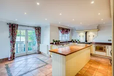 Beauchamp Hill Leamington Spa CV32 photo 4