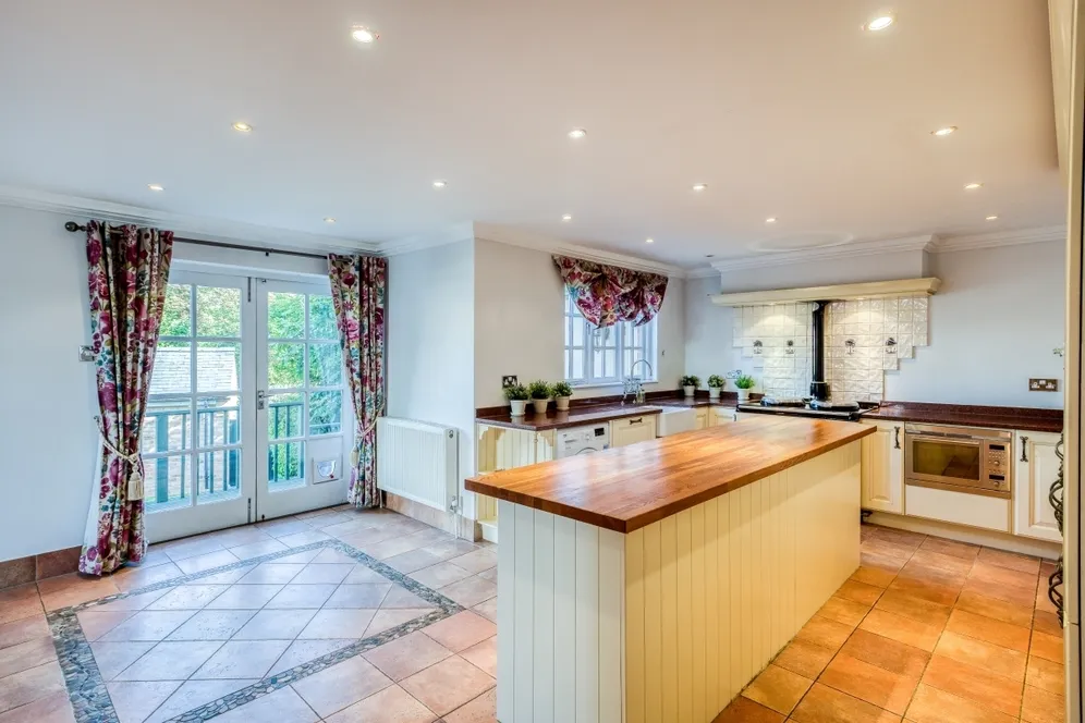 Beauchamp Hill Leamington Spa CV32 photo 4