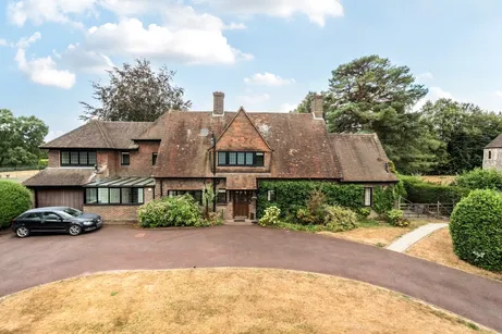 Croft Road Woldingham CR3