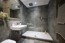 Hove Central, 11 Boulevard Place Brighton BN3 photo 7