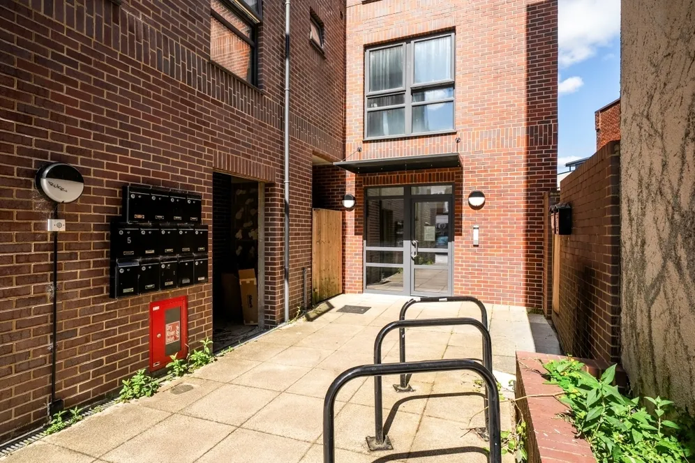 12 Union Place, Bartholomew Street Newbury RG14 photo 16