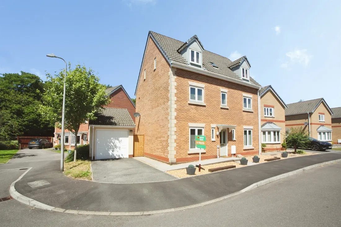 Property photo 8