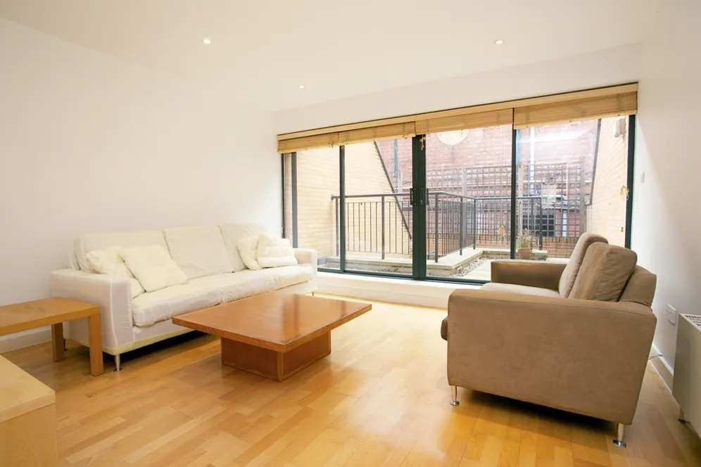 Wilberforce Mews, SW4 photo 2